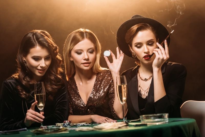 pk365apk Traditional Spin Rooms